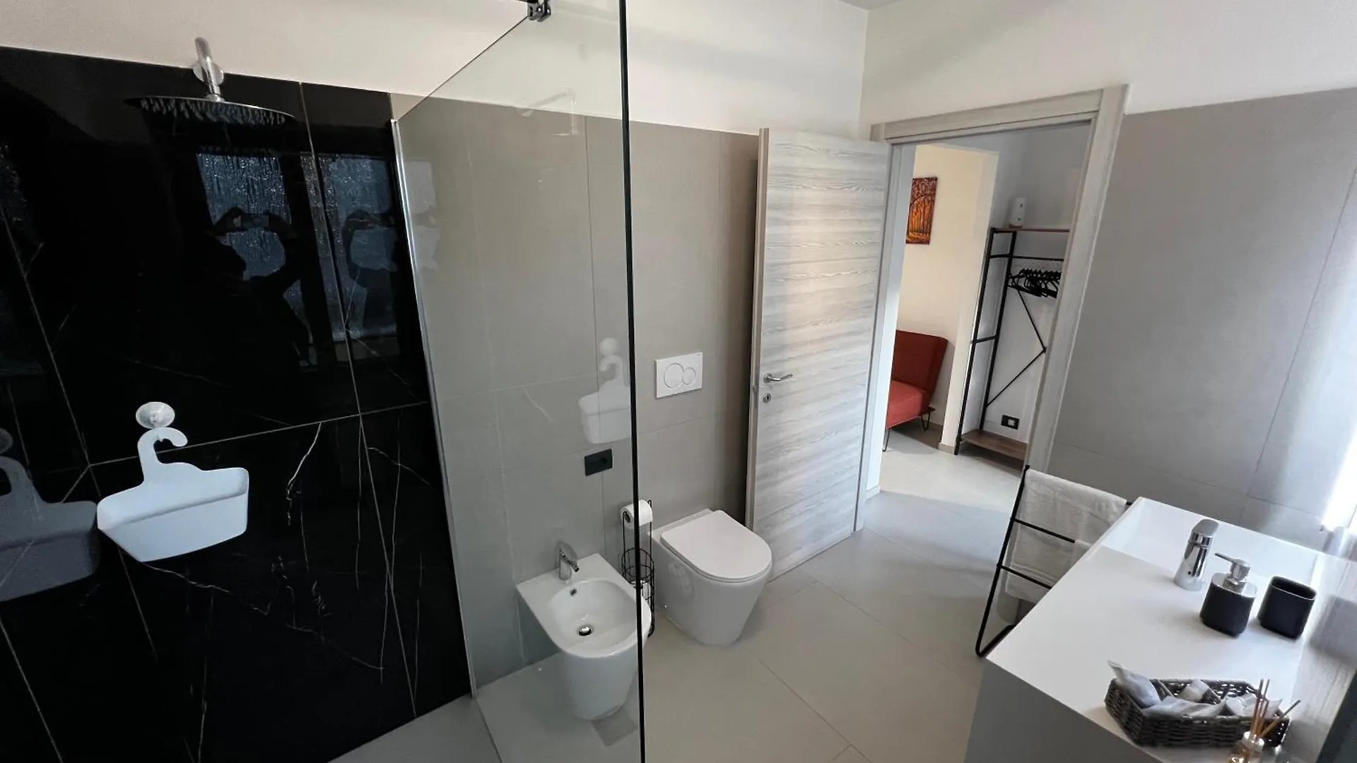 The One Malpensa Rooms Vizzola Ticino 0*,  Italy