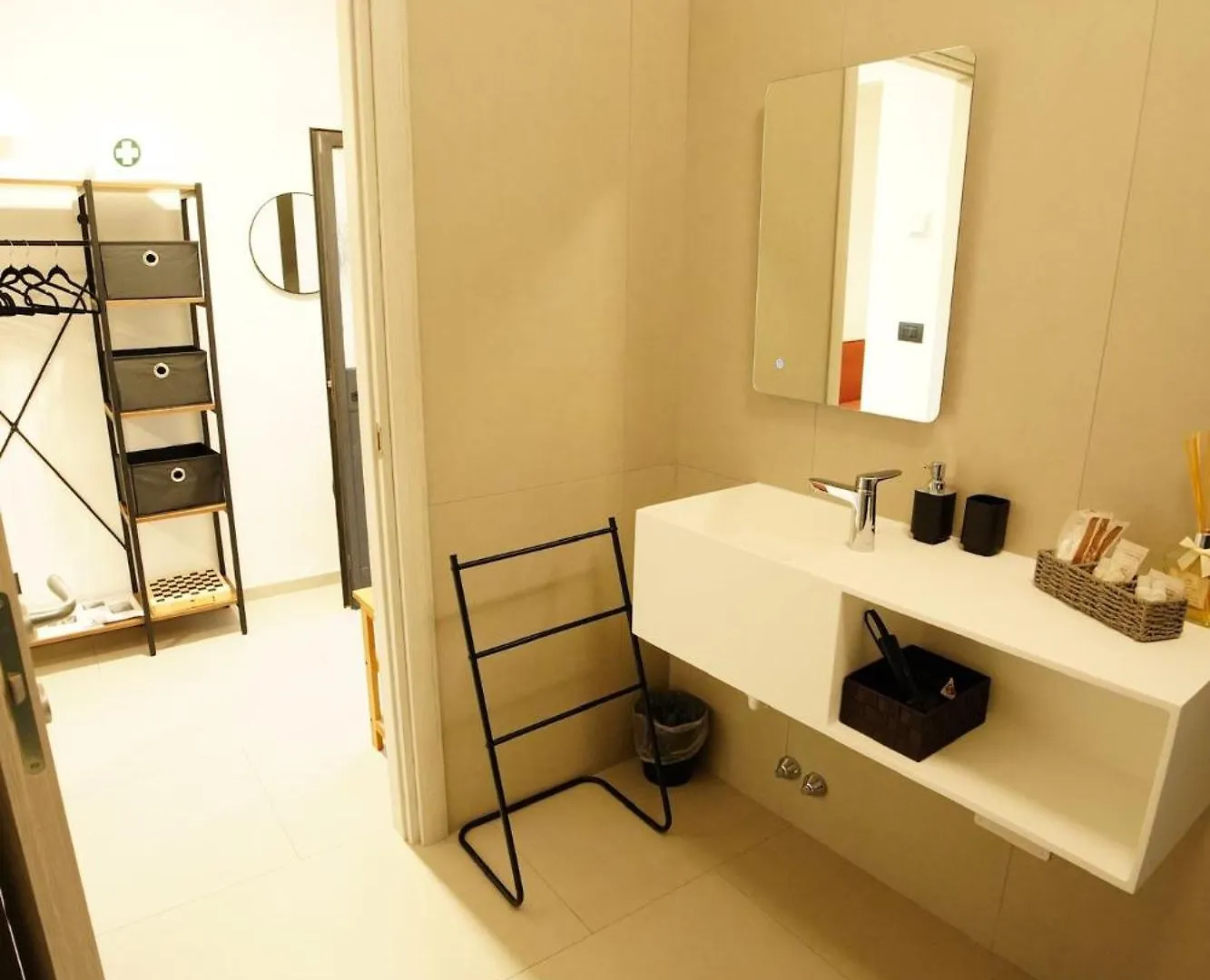 Holiday home The One Malpensa Rooms Vizzola Ticino Italy